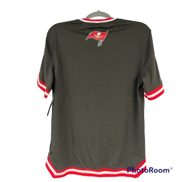 NWT Tampa Bay Buccaneers Jersey Size Small - Picture 3 of 8
